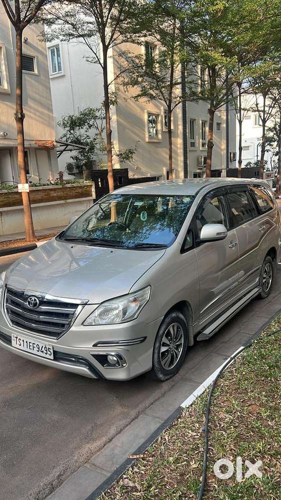 Toyota Innova 2016 Diesel Well Maintained