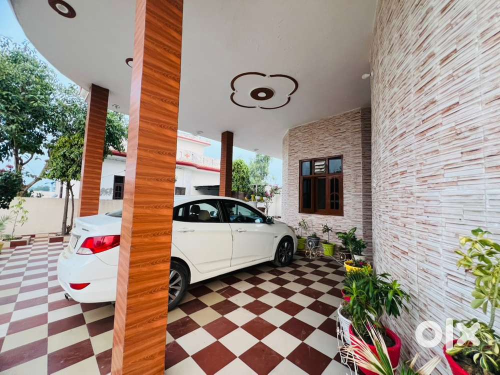 Hyundai Fluidic Verna 2012