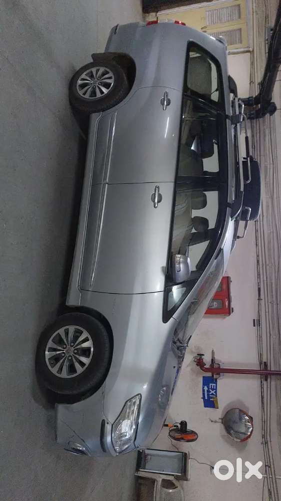 Toyota Innova 2015 Diesel Well Maintained