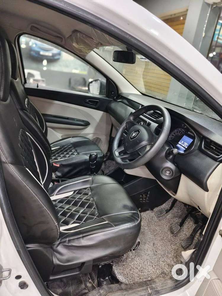 Renault Triber Rxl, 2023, Petrol