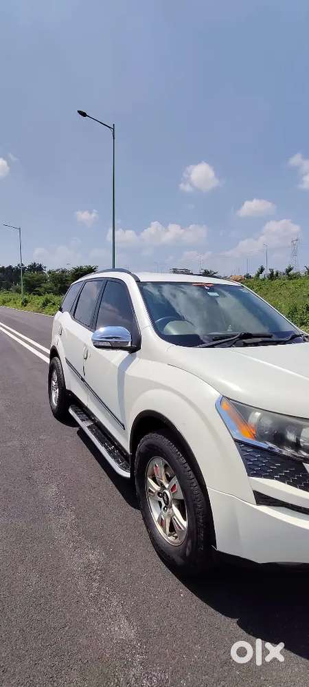 Mahindra Xuv500 W8 2014