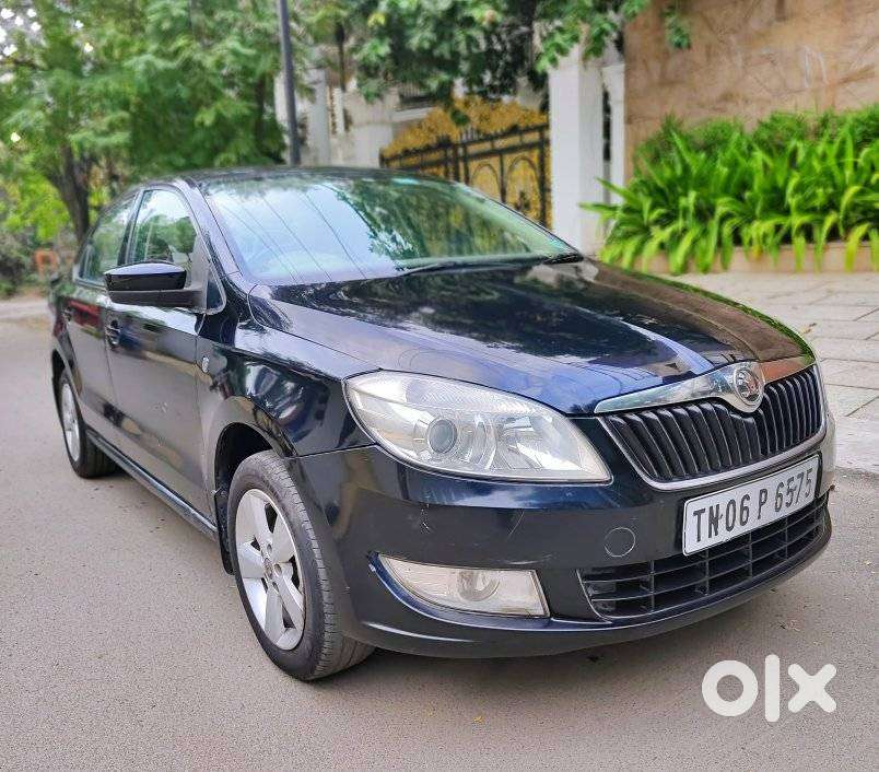 Skoda Rapid 2013-2016 1.6 Mpi At Elegance Black Package, 2015, Petro..