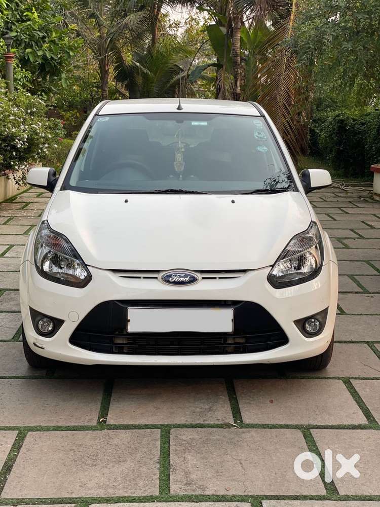 Single-owner 2012 Ford Figo Exi Diesel – Alloy Wheels, New Battery