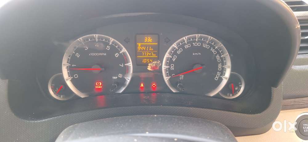 Maruti Suzuki Swift Dzire 1.2 Zxi Bsiv, 2015, Petrol