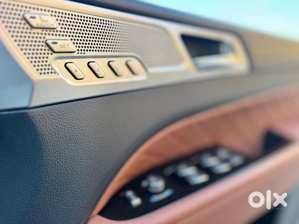 Mahindra Alturas G4 4x2 At, 2022, Diesel