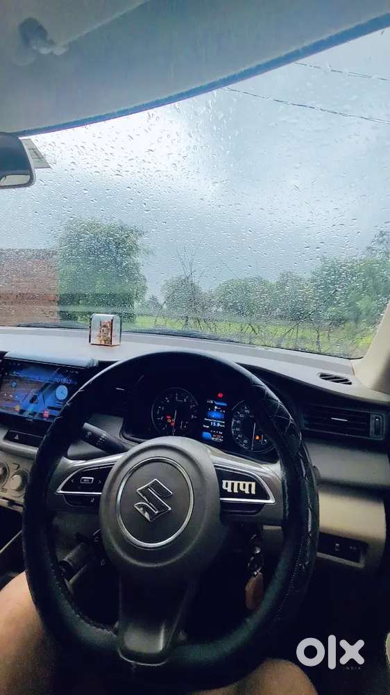 Maruti Suzuki Ertiga Vxi 2025