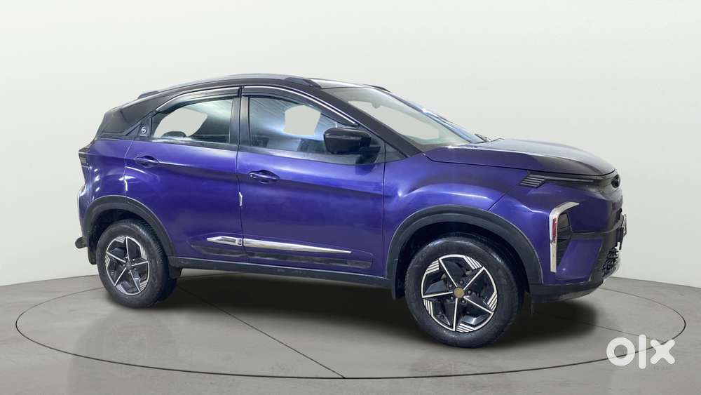 Tata Nexon Fearless S Purple 1.2 Revotron Petrol 6mt Dual Tone, 2023..