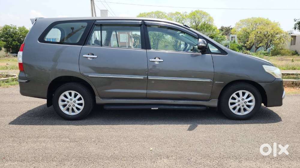 Toyota Innova 2.5 V 7 Str, 2013, Diesel
