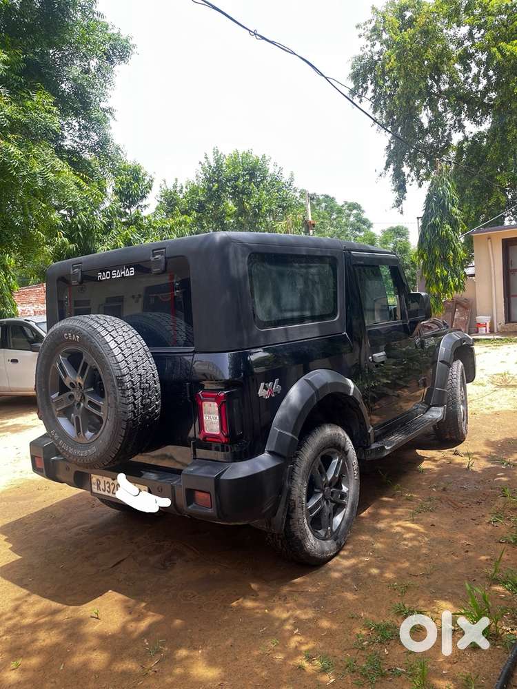 Mahindra Thar Petrol 2023