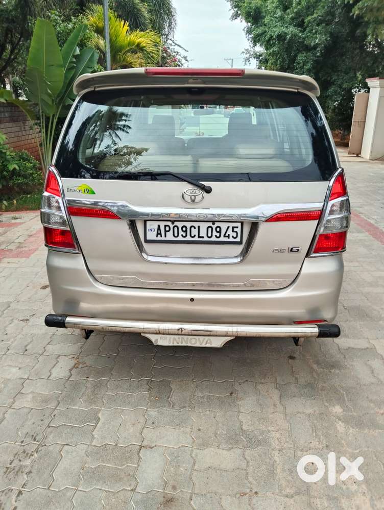 Toyota Innova 2.5 G (diesel) 8 Seater, 2012, Diesel