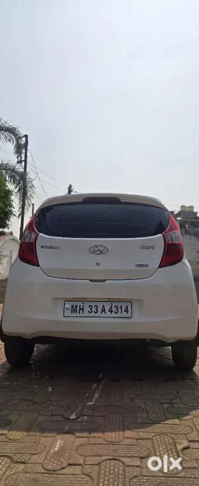 Hyundai Eon 2015 Petrol 110000 Km Driven