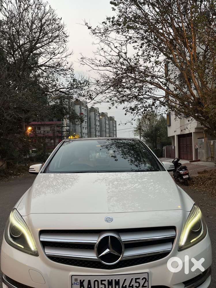 Mercedes-benz B Class 180 Sportz Petrol, 2013