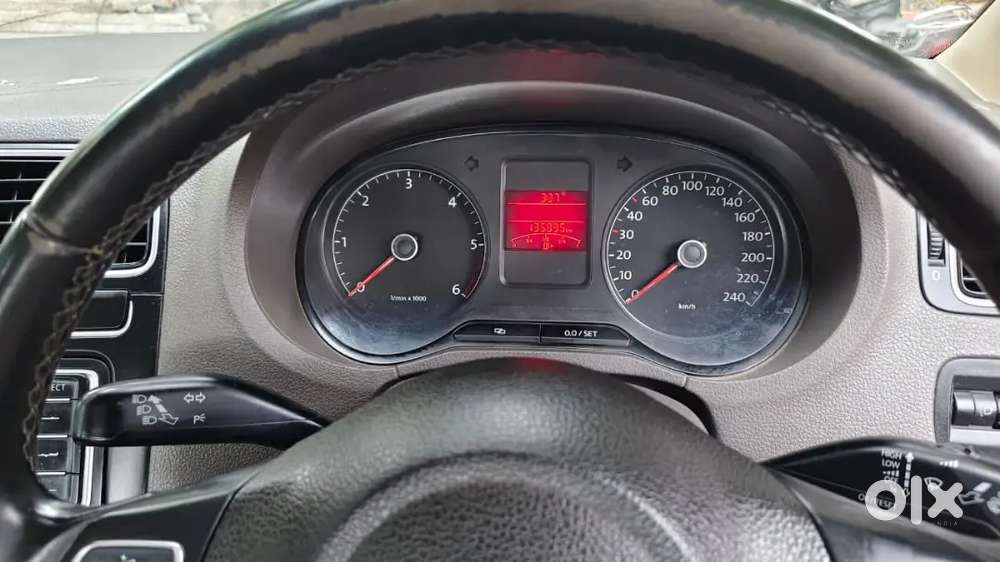 Volkswagen Vento Diesel 2013 Manual Highline