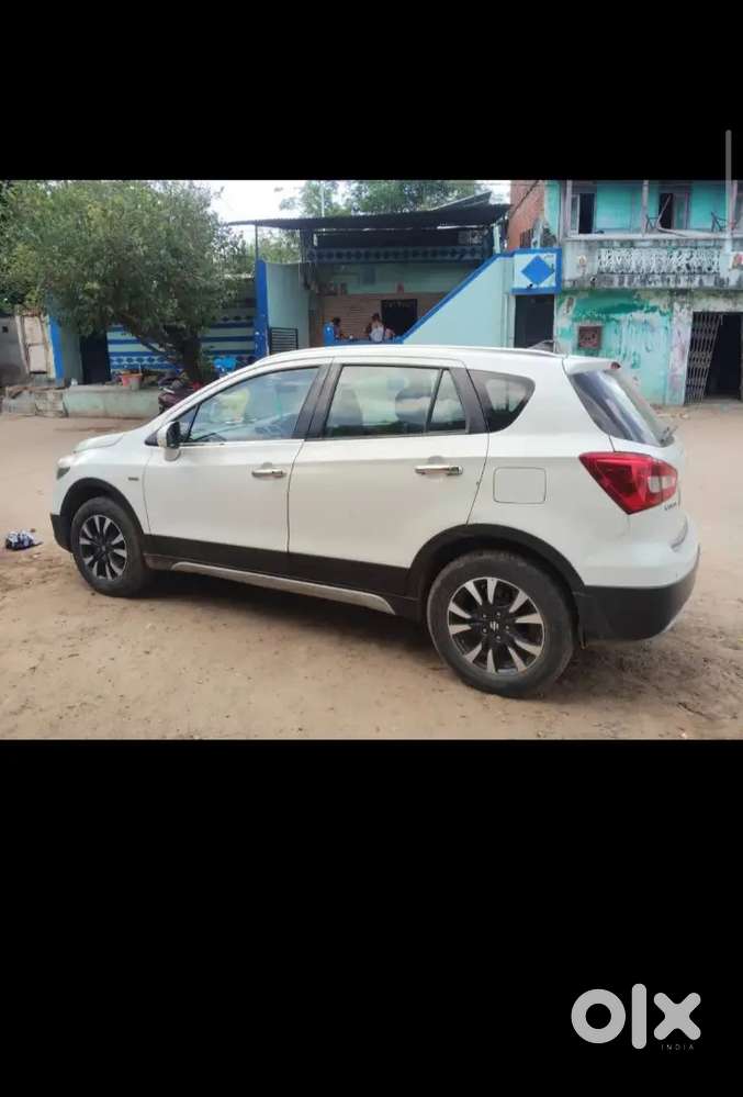 2018 Maruti Suzuki Alpha Smart Hybrid