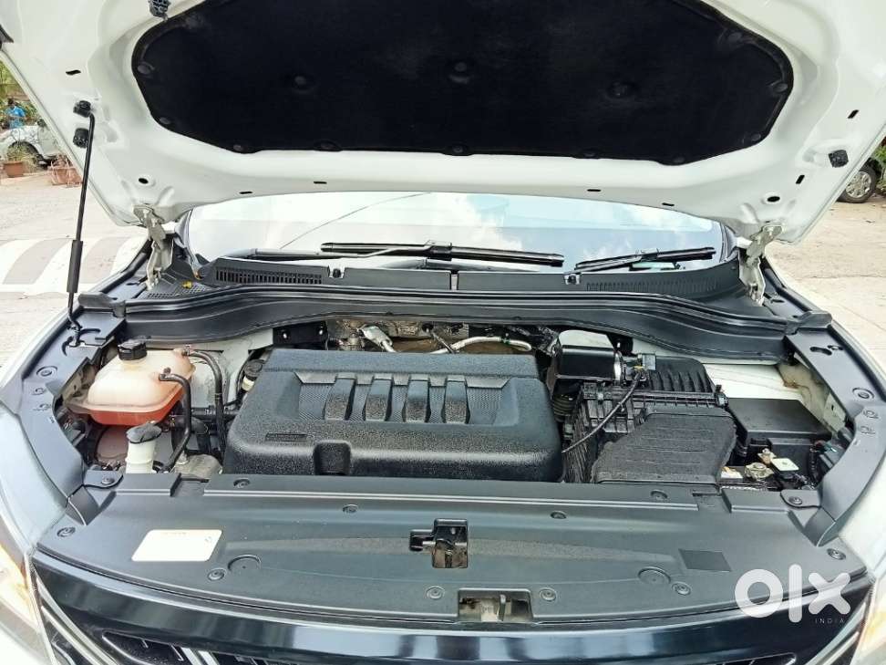 Mahindra Xuv700 2.2 Ax 7 Diesel At Str, 2024, Diesel