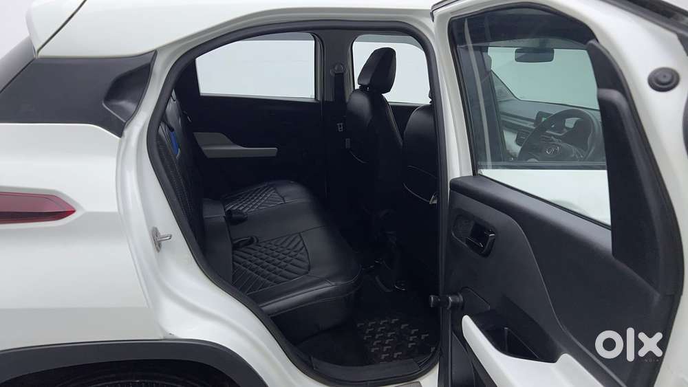 Tata Punch Pure, 2022, Petrol