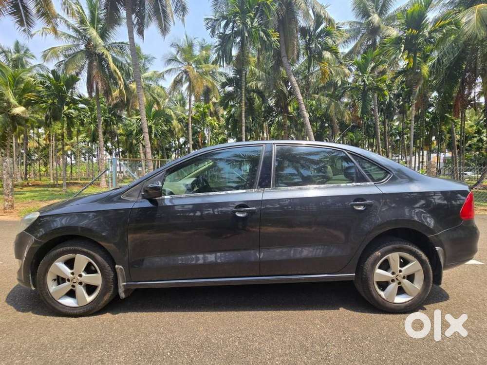 Skoda Rapid 2013-2016 1.5 Tdi At Ambition With Alloy Wheel, 2016, Di..