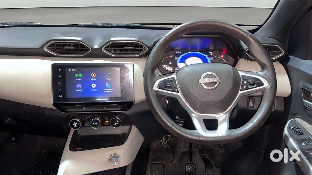 Nissan Magnite 1.0 Xv Turbo Cvt, 2022, Petrol