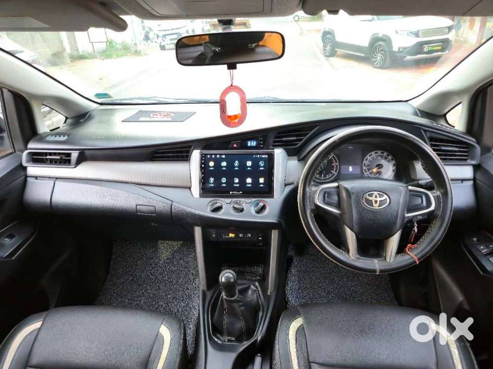 Toyota Innova Crysta 2.4 G Mt 8s, 2016, Diesel