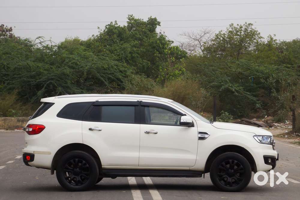 Ford Endeavour 3.2 Trend At 4x4, 2017, Diesel