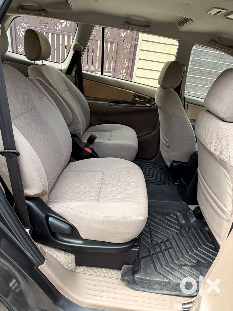 Toyota Innova, 2015, Diesel