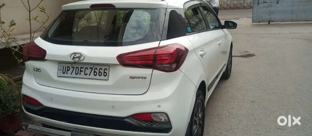 Hyundai I20 Sportz 2019 Petrol 30000 Km Driven Car