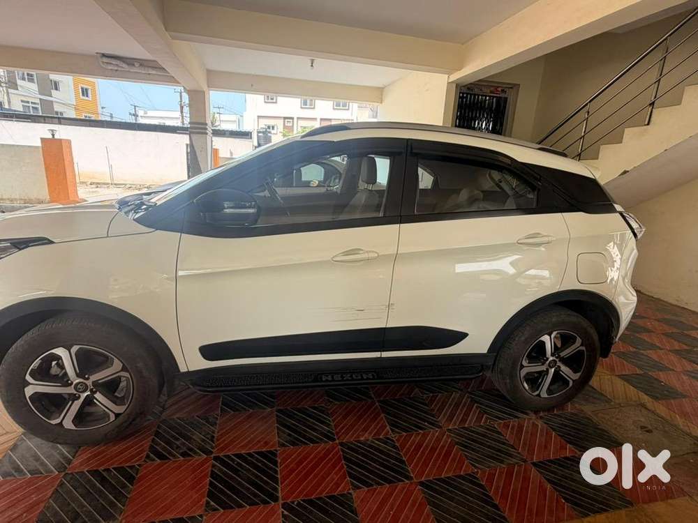 Tata Nexon 2024 Petrol 42000 Km Driven