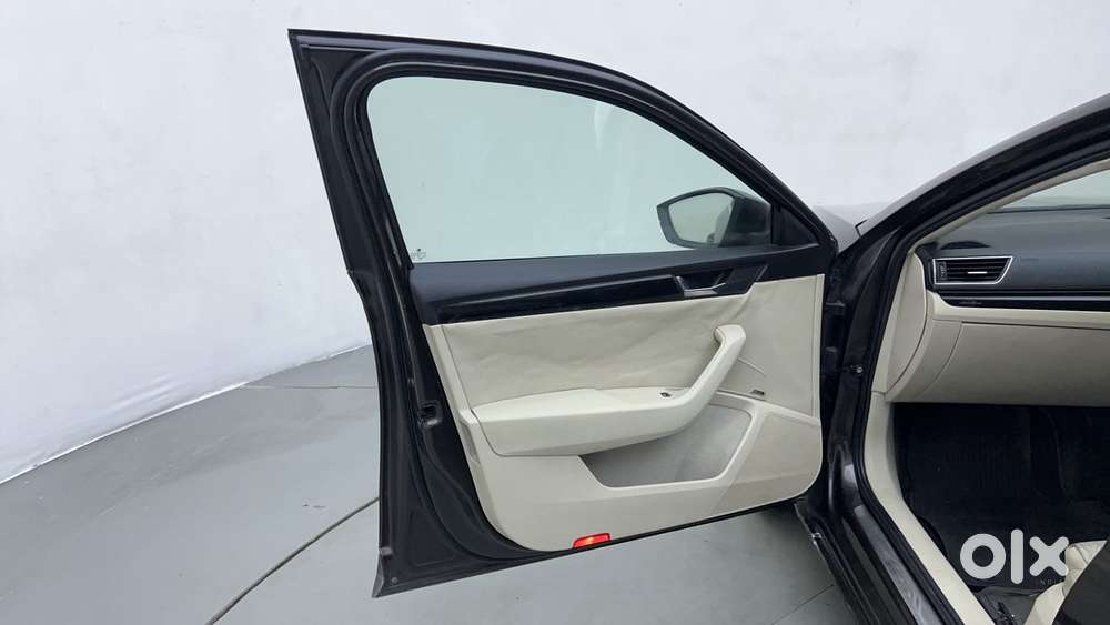 Skoda Superb 2.0 L&k Tsi At, 2016, Diesel