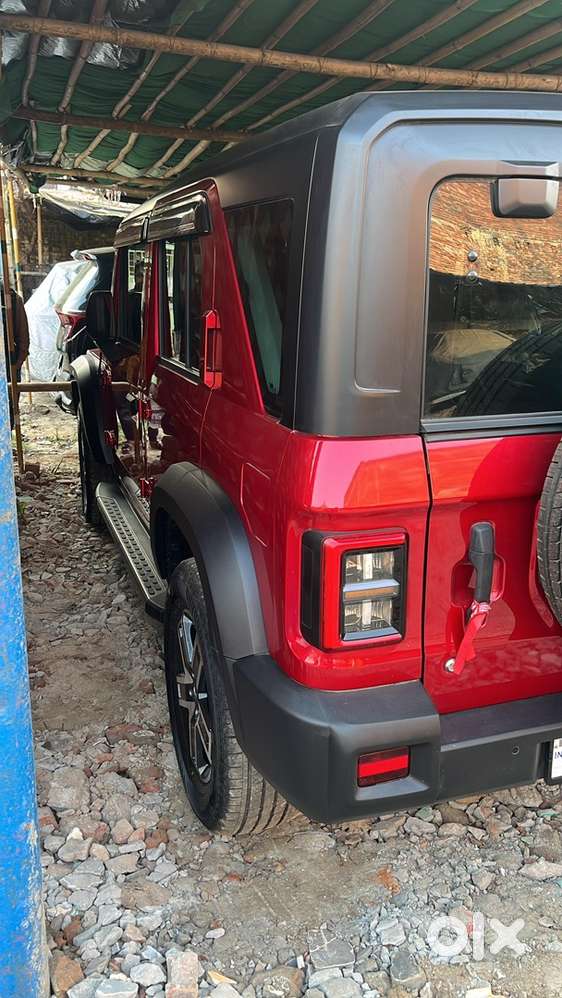 Mahindra Thar Roxx Petrol 2025