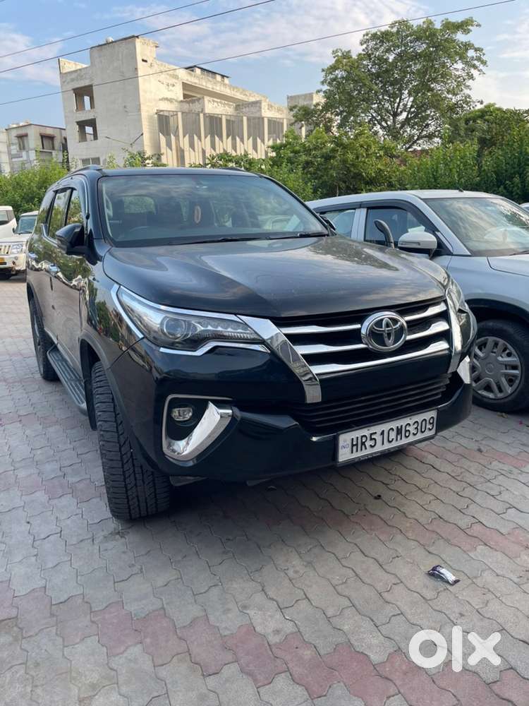Toyota Fortuner Diesel 2019