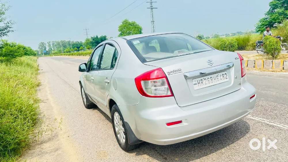 Maruti Suzuki Sx4 2011