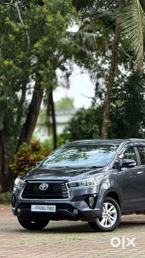 Toyota Innova Crysta 2.8 2016-17