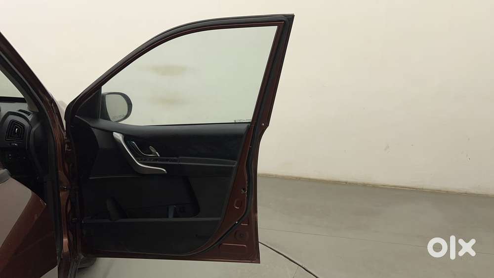 Mahindra Xuv500 W7 At, 2020, Diesel