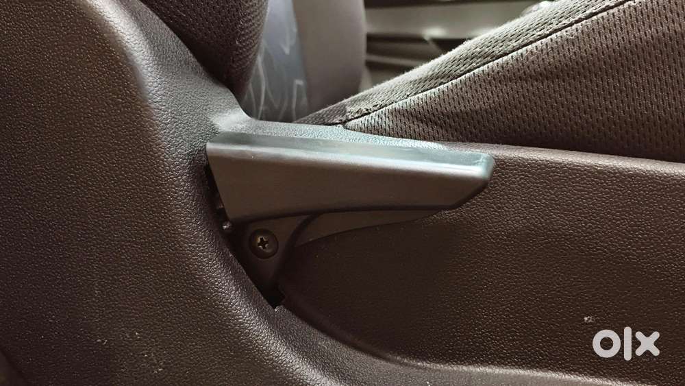 Tata Tiago 1.2 Revotron Xt, 2016, Petrol