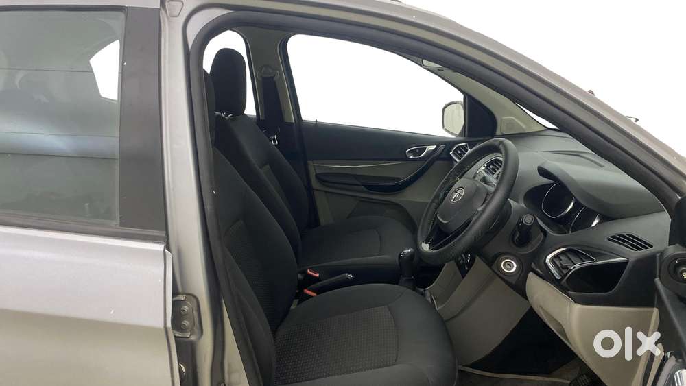 Tata Tiago 1.2 Revotron Xz, 2018, Petrol