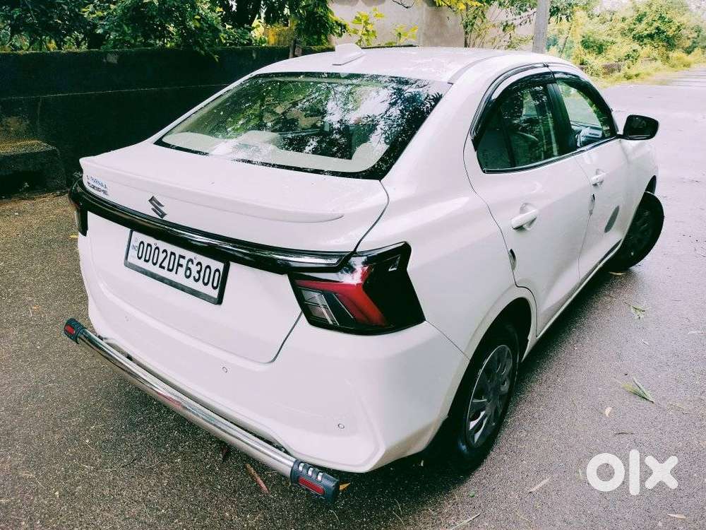 Maruti Suzuki Swift Dzire Vxi(o) Mt, 2025, Petrol