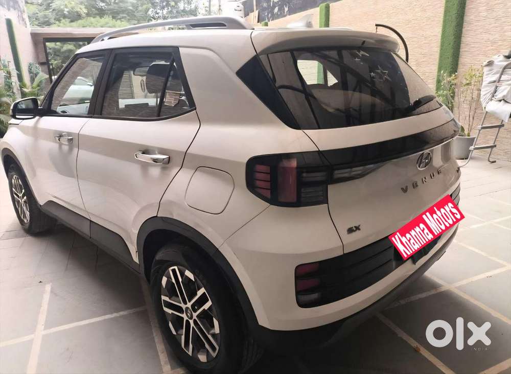 Hyundai Venue S Turbo Dct, 2024, Petrol