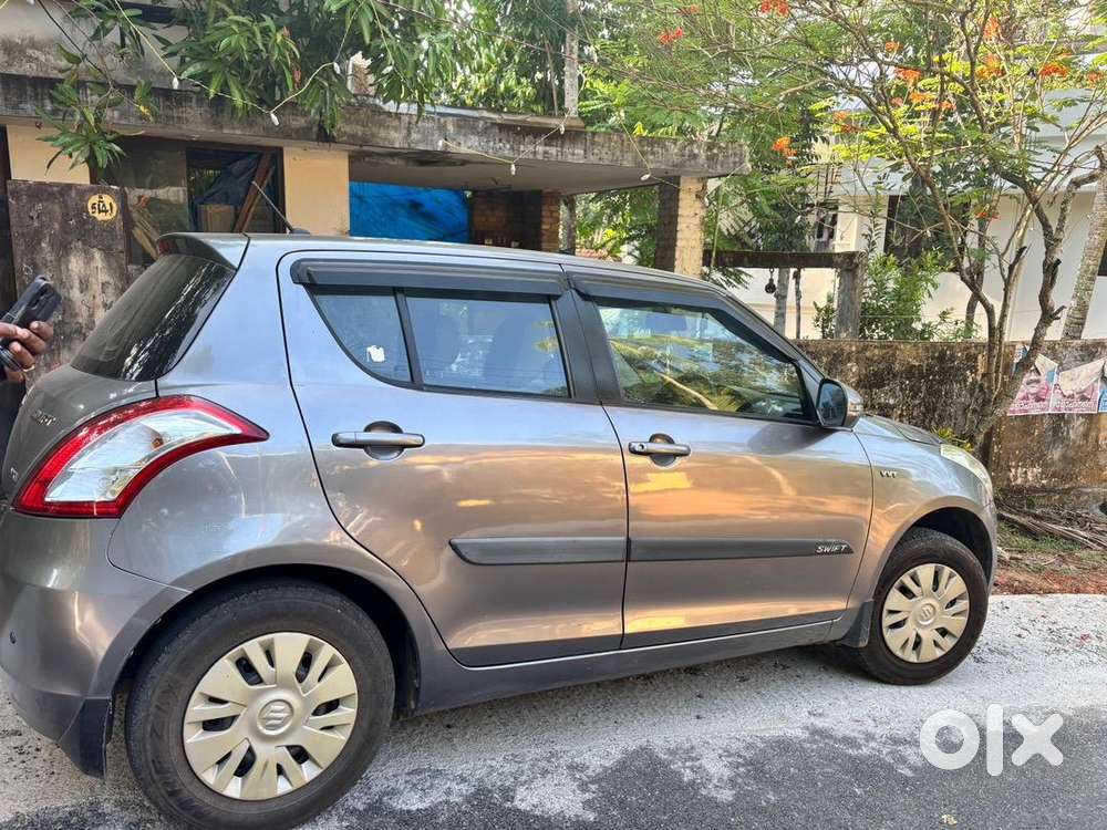 Maruti Suzuki Swift 2013 Petrol 125000 Km Driven
