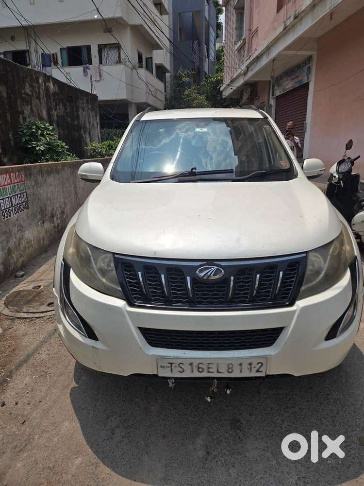 Mahindra Xuv500 2017 Diesel 185000 Km Driven