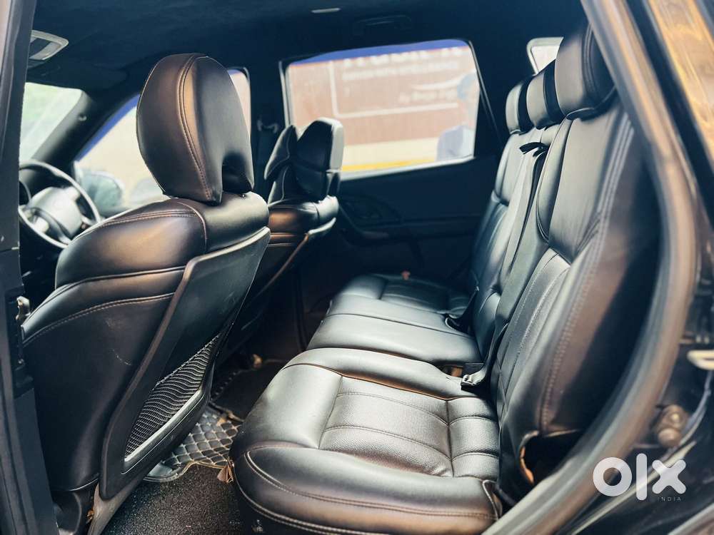 Mahindra Xuv500 W7, 2021, Diesel