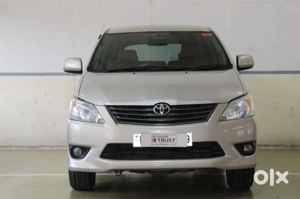 Toyota Innova 2.5 G (diesel) 8 Seater, 2012, Diesel