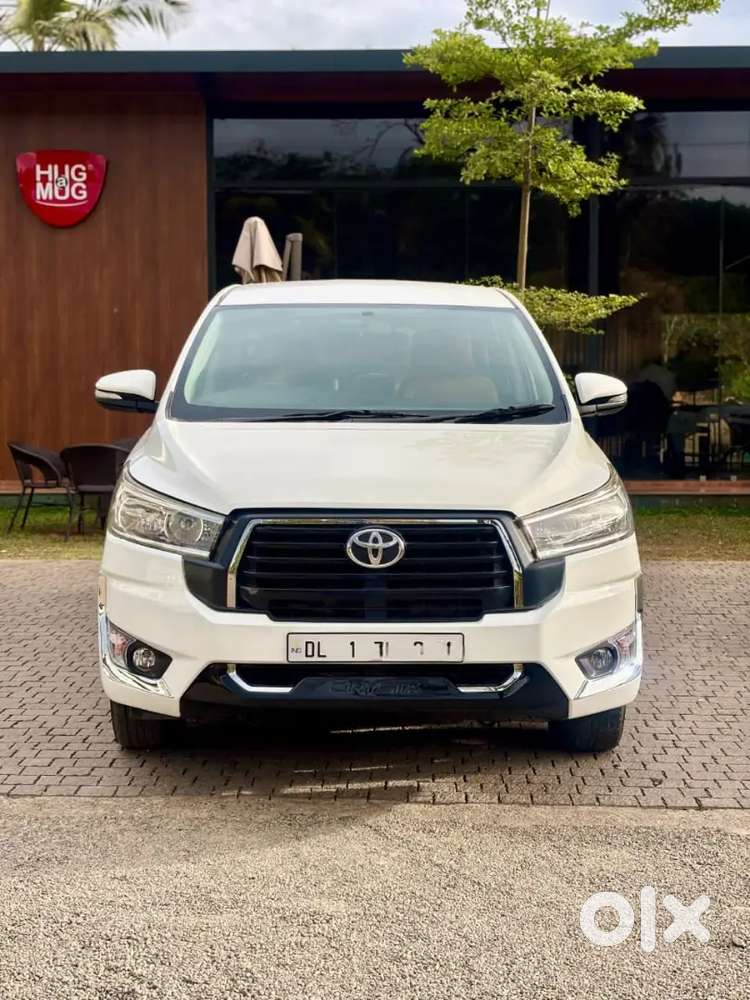 Toyota Innova Crysta 2017 Diesel 22300 Km Driven