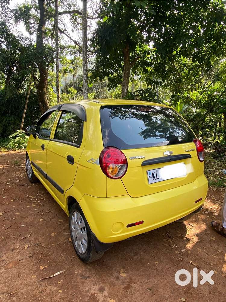 Chevrolet Spark 2010 Car