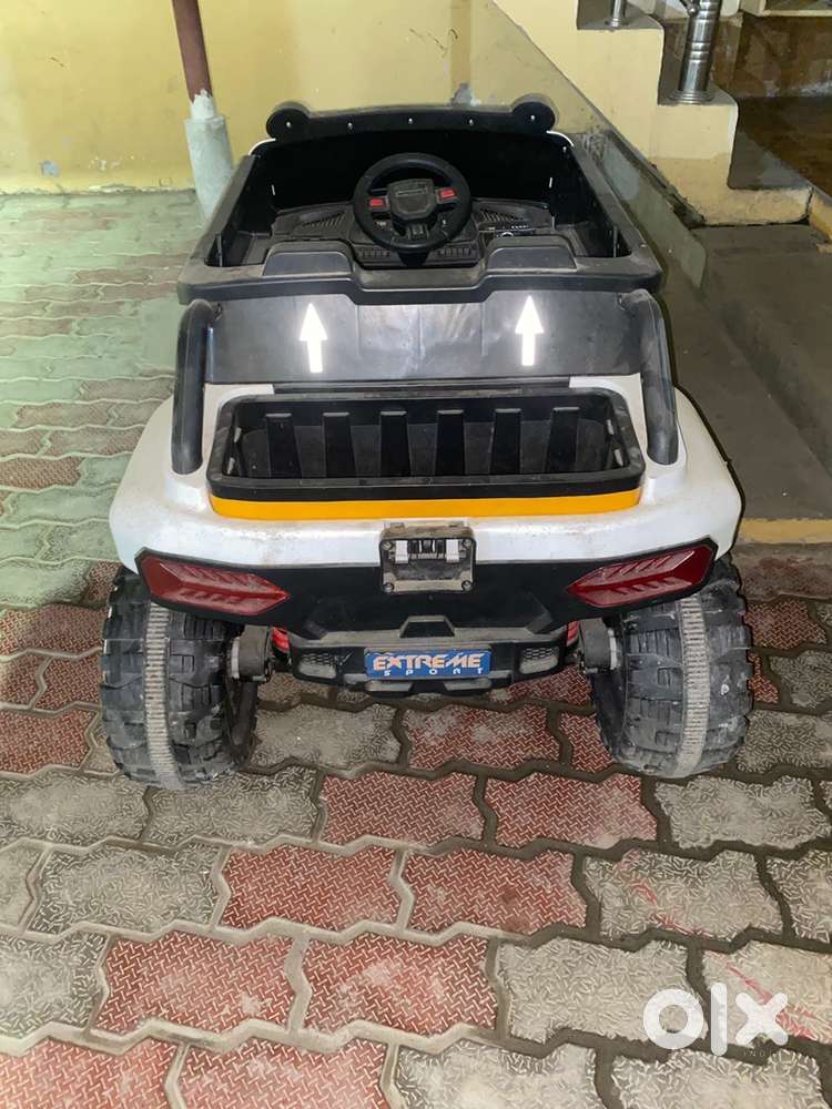 Mahindra Thar Petrol Manual 2025