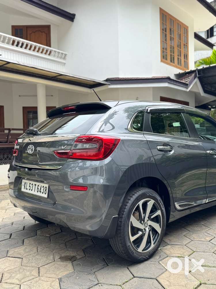 Toyota Glanza Petrol 2022 V Manual