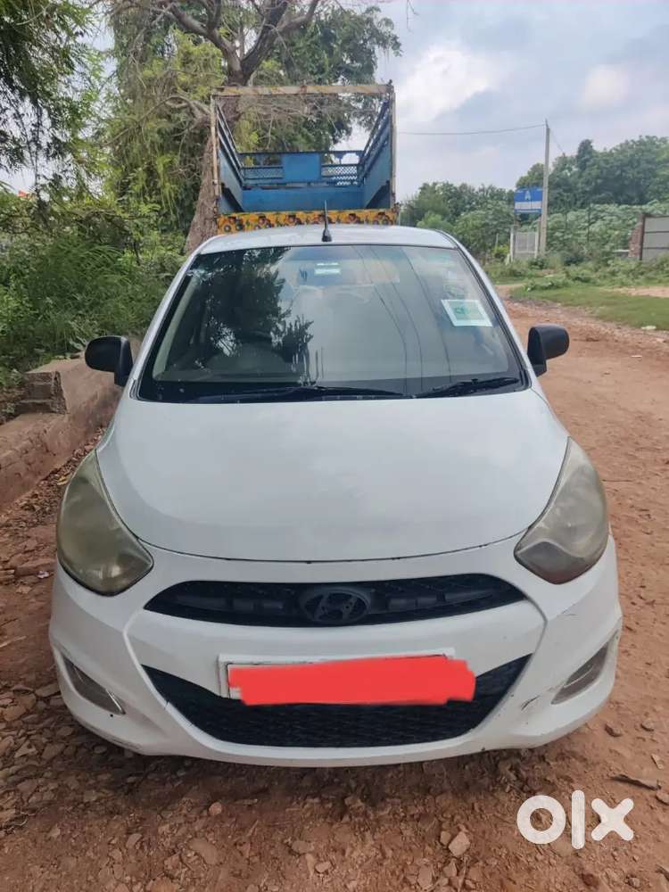 Hyundai I10 2011 Cng & Very Good Condition
