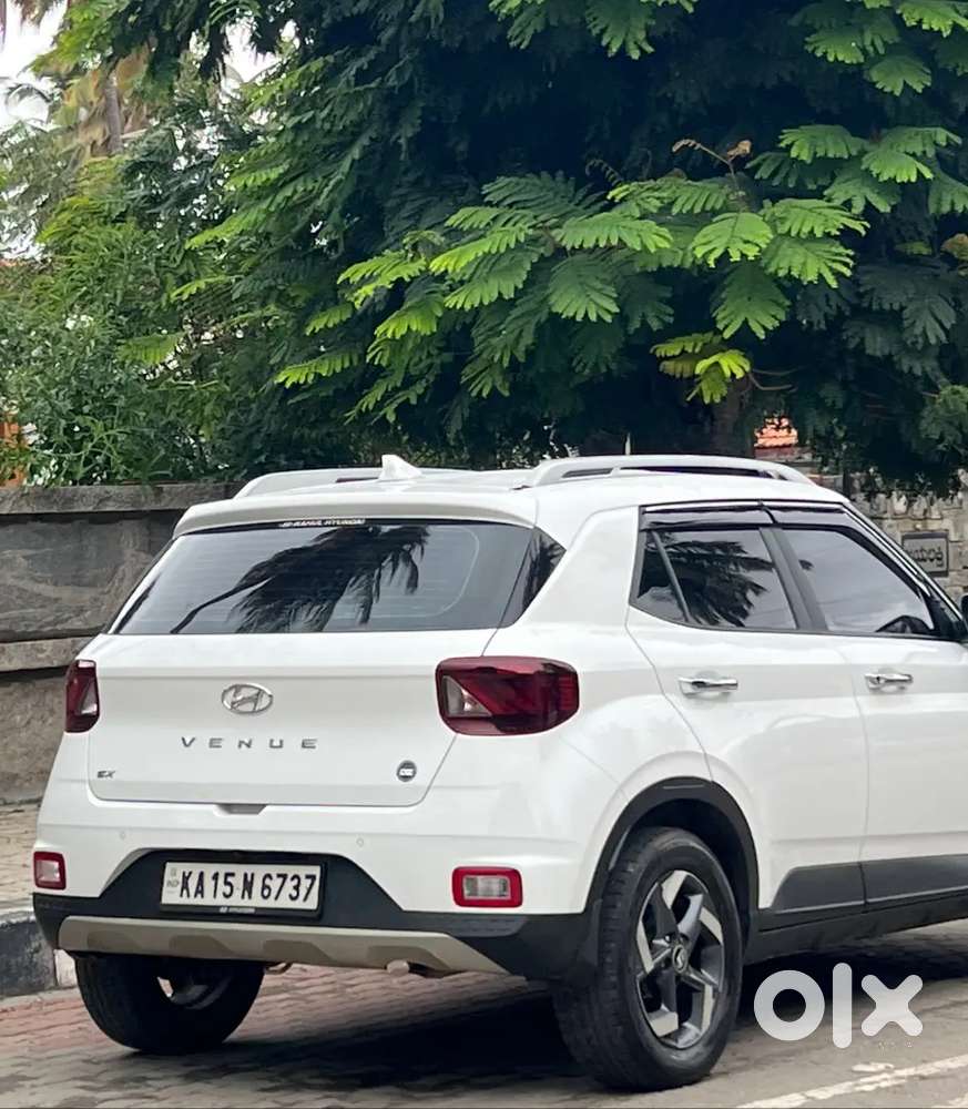 Hyundai Venue Diesel 2021 Car