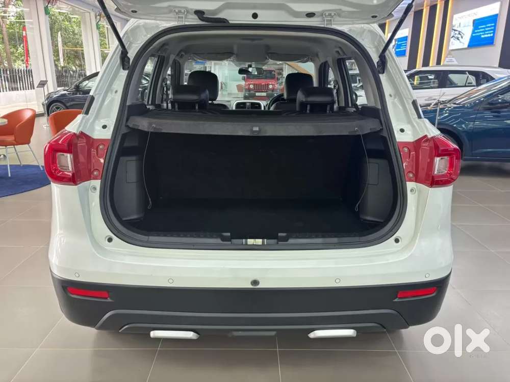 Maruti Suzuki Vitara Brezza 1.5 Zxi Plus Dual Tone, 2021, Petrol