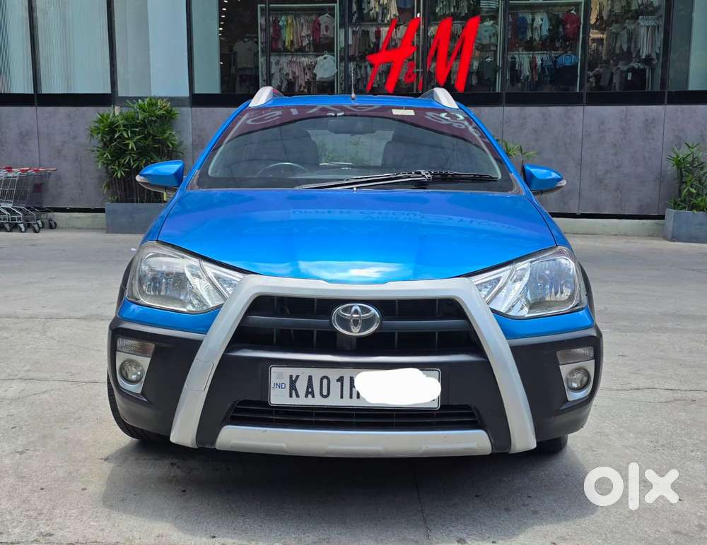Toyota Etios Cross 1.5l V, 2014, Petrol