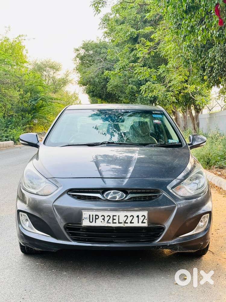 Hyundai Verna Fluidic 1.6 Vtvt Sx, 2012, Petrol